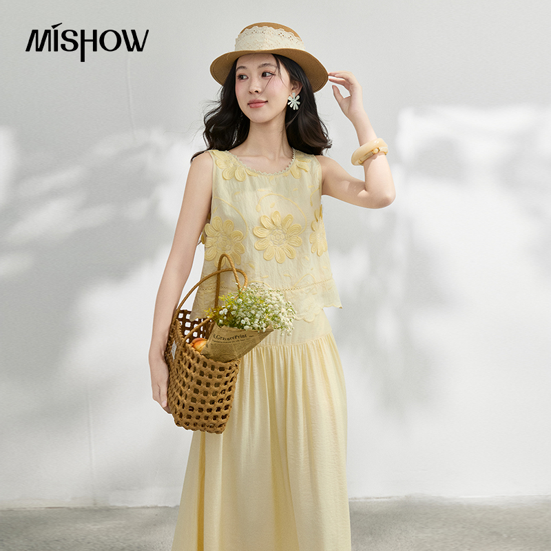 MISHOW French Floral Embroider - Midi Skirt Floral review and price
