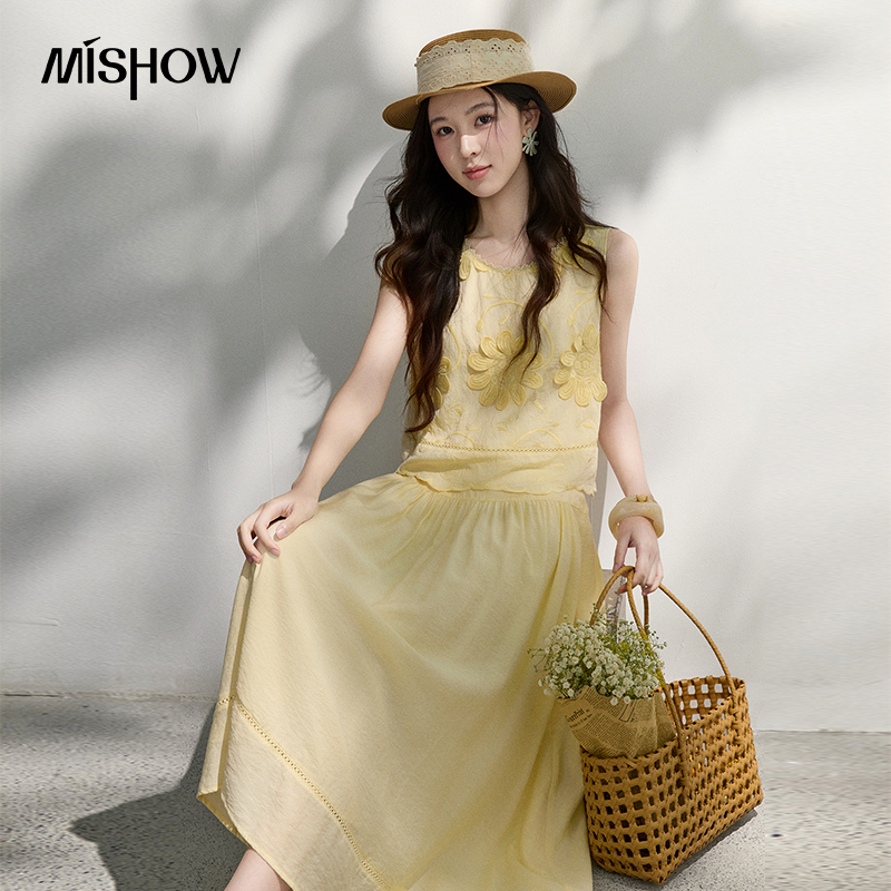 MISHOW French Floral Embroider - Midi Skirt Floral review and price