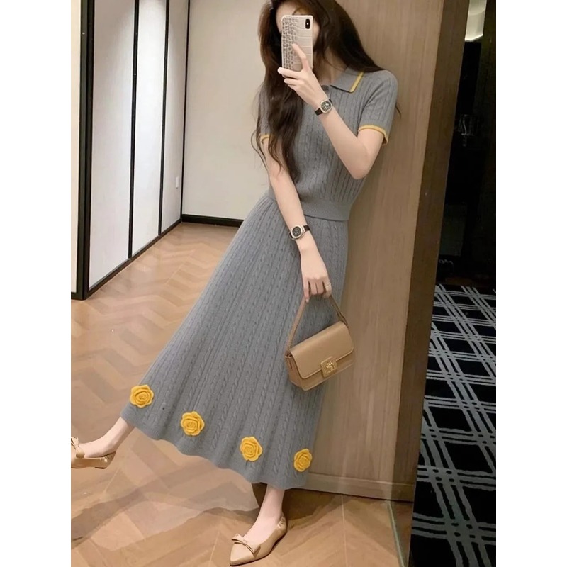 Women's Floral Knit Two Piece  - Midi Skirt Floral review and price